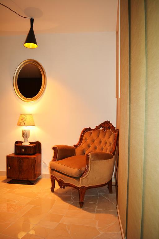 Ambrosia House *
